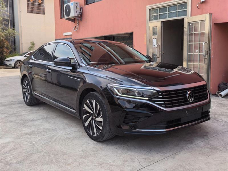 フォルクスワーゲン パサート 280TSI ビジネス 2023